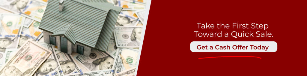 House model on cash with a call to action encouraging homeowners to sell home fast Phoenix and get a cash offer.